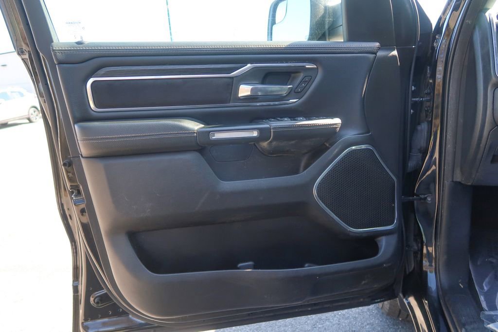 Used 2024 RAM 1500 Laramie image 19