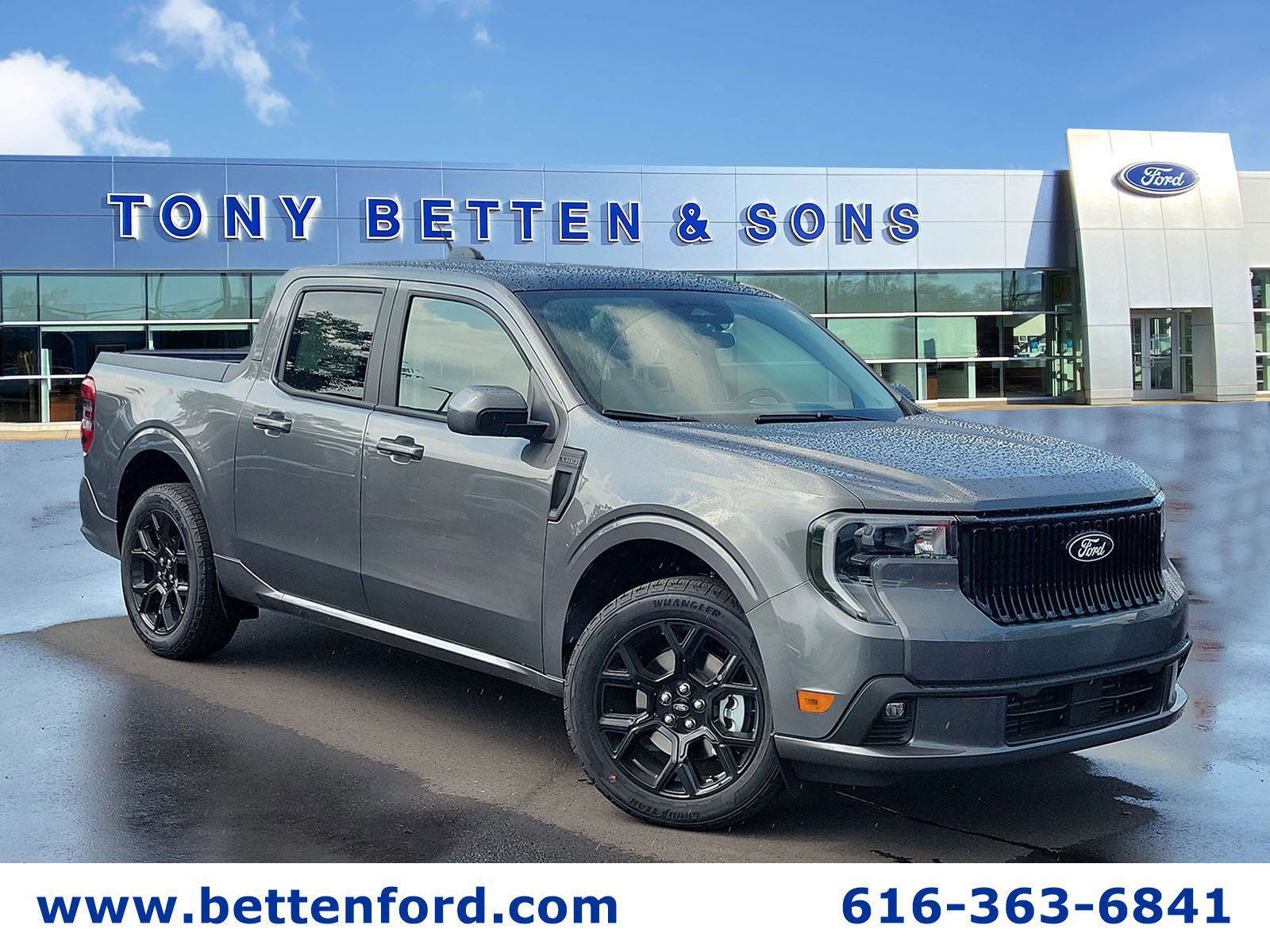 New 2025 Ford Maverick Lobo