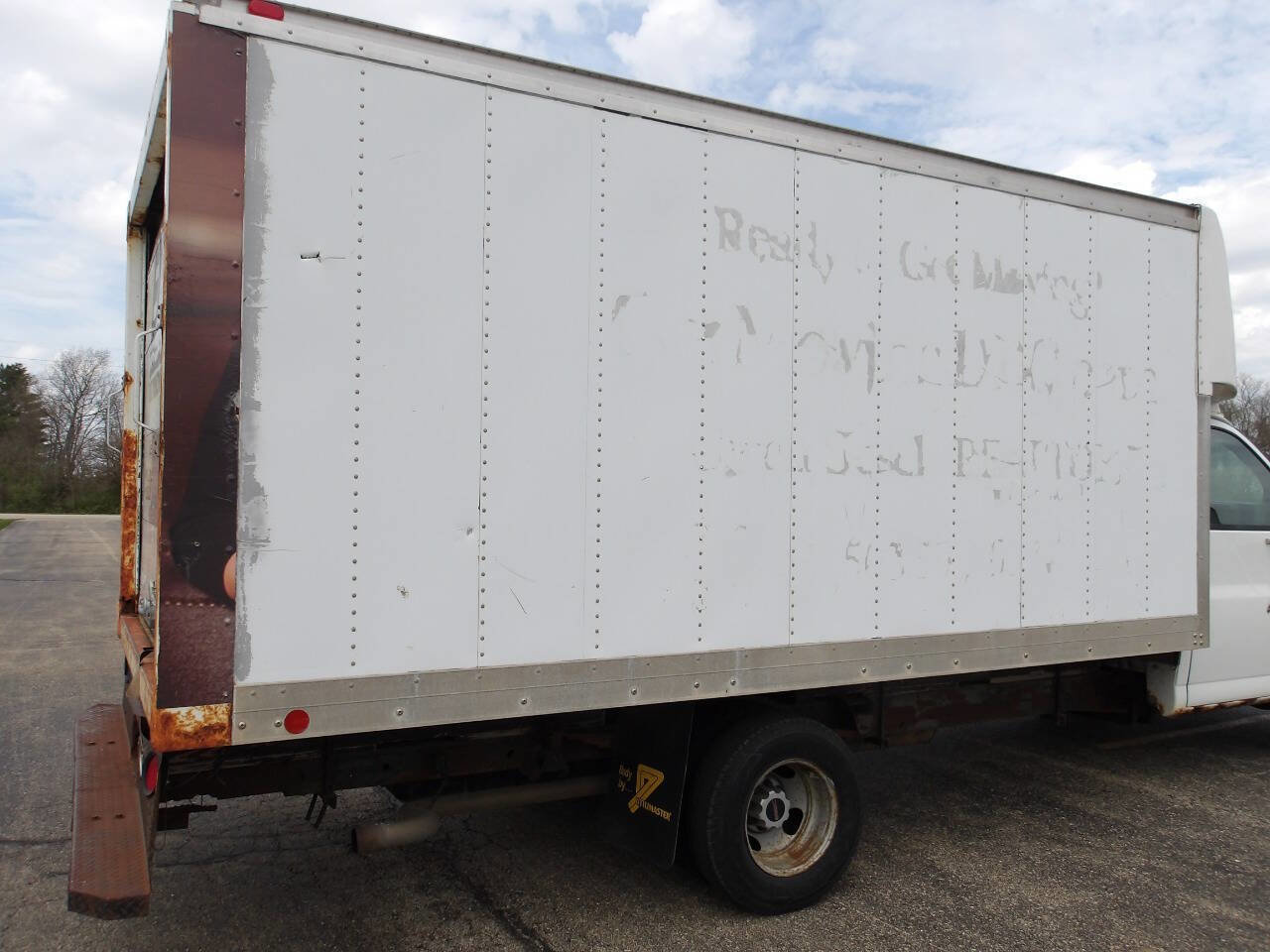 Used 2003 GMC Savana 3500 image 22