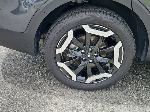 Certified 2024 Kia Telluride EX w/ EX Captain's Chair Package image 5