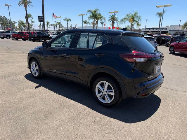 Certified 2023 Nissan Kicks S FWD image 4