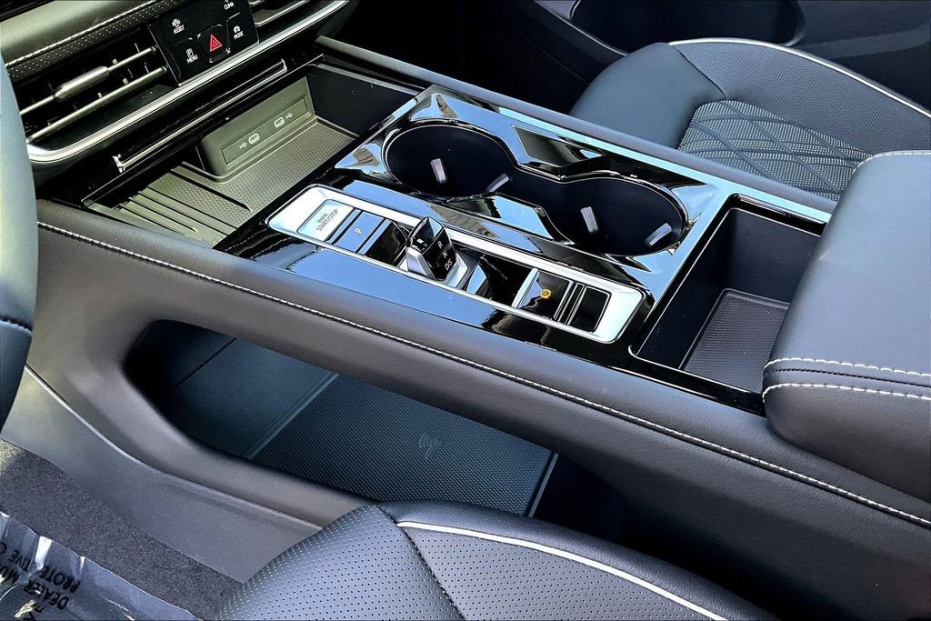 New 2026 Volkswagen Atlas SEL Premium R-Line image 18