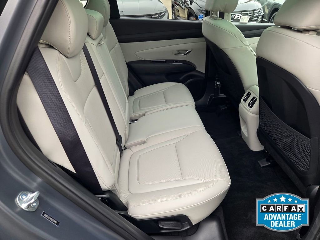 Certified 2025 Hyundai Tucson Limited AWD/4WD image 11