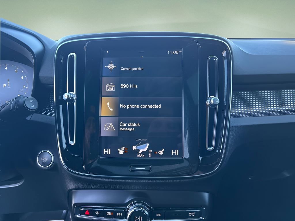 Used 2020 Volvo XC40 T5 R-Design image 15