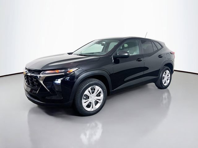 Used 2025 Chevrolet Trax LS FWD image 5