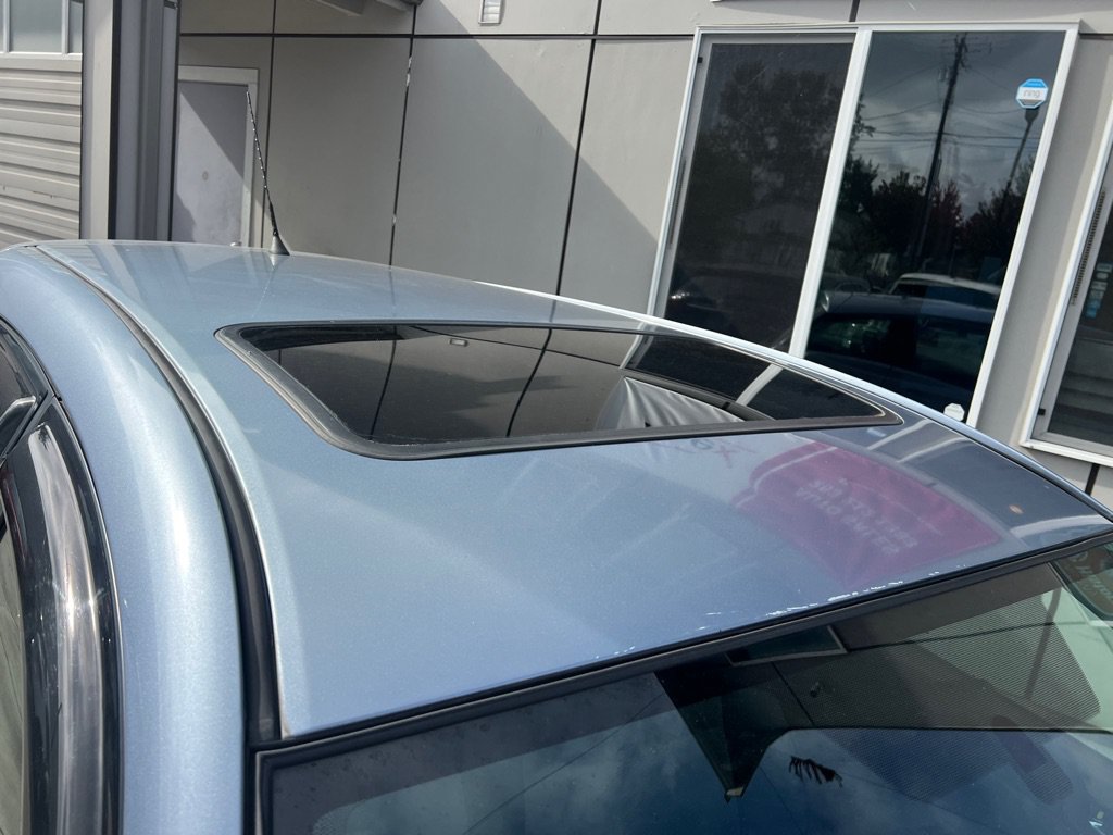 Used 2007 Toyota Matrix XR FWD image 9