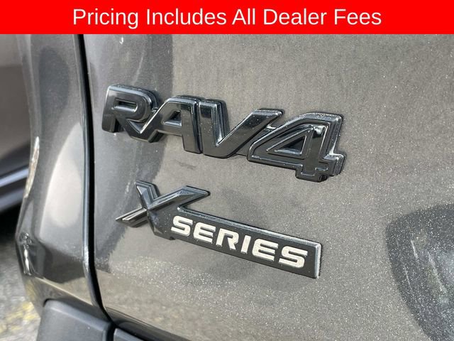 Used 2021 Toyota RAV4 XLE FWD image 12