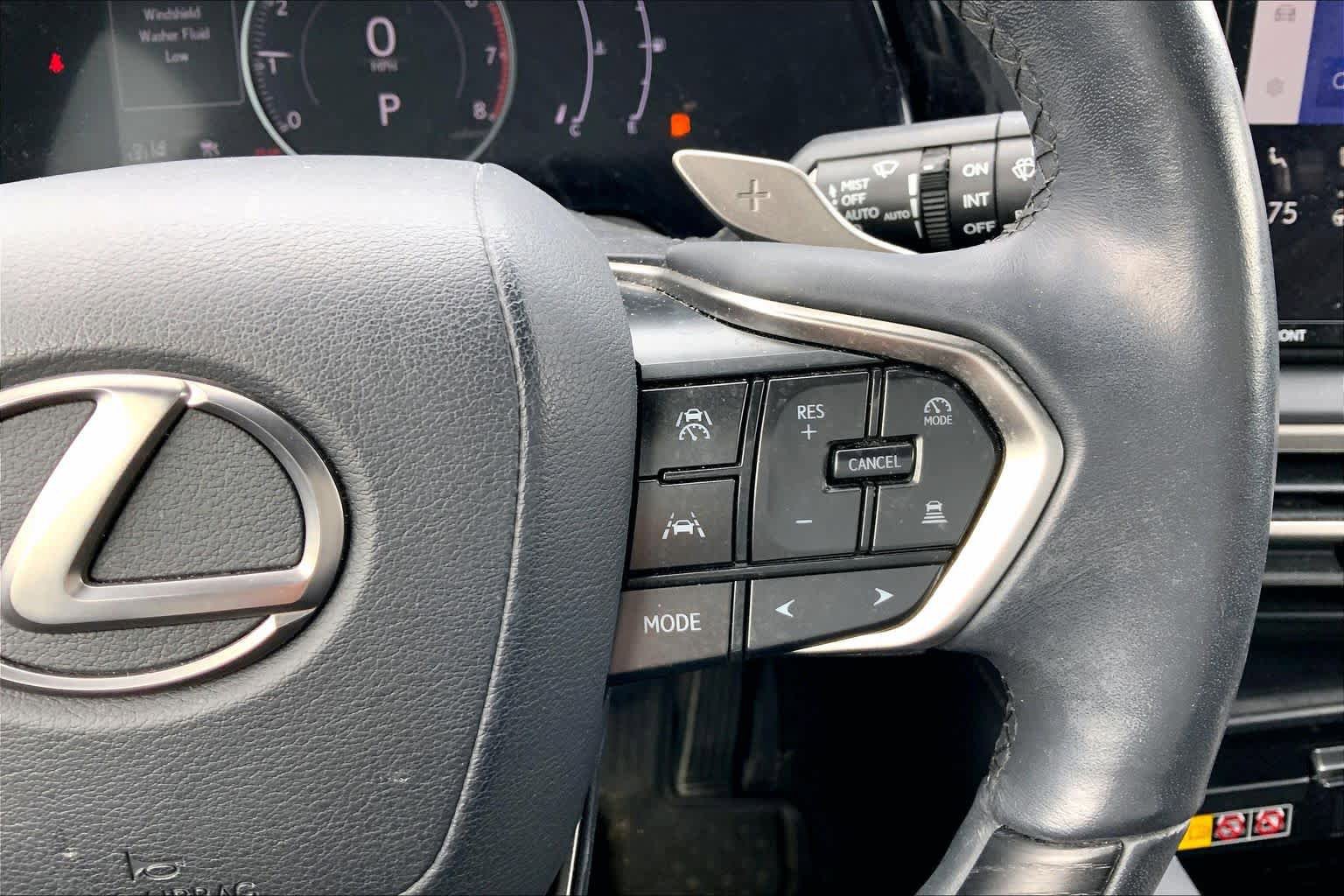 Used 2023 Lexus RX 350 Premium w/ Cold Area Package AWD/4WD image 25