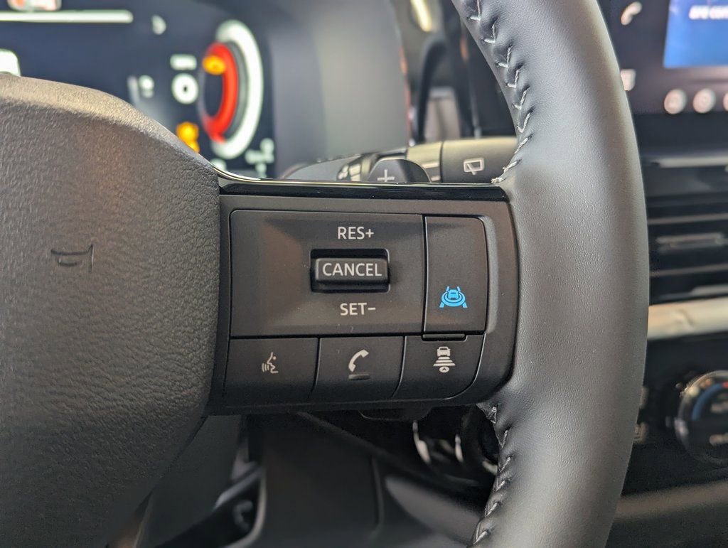 New 2026 Nissan Pathfinder Platinum image 21