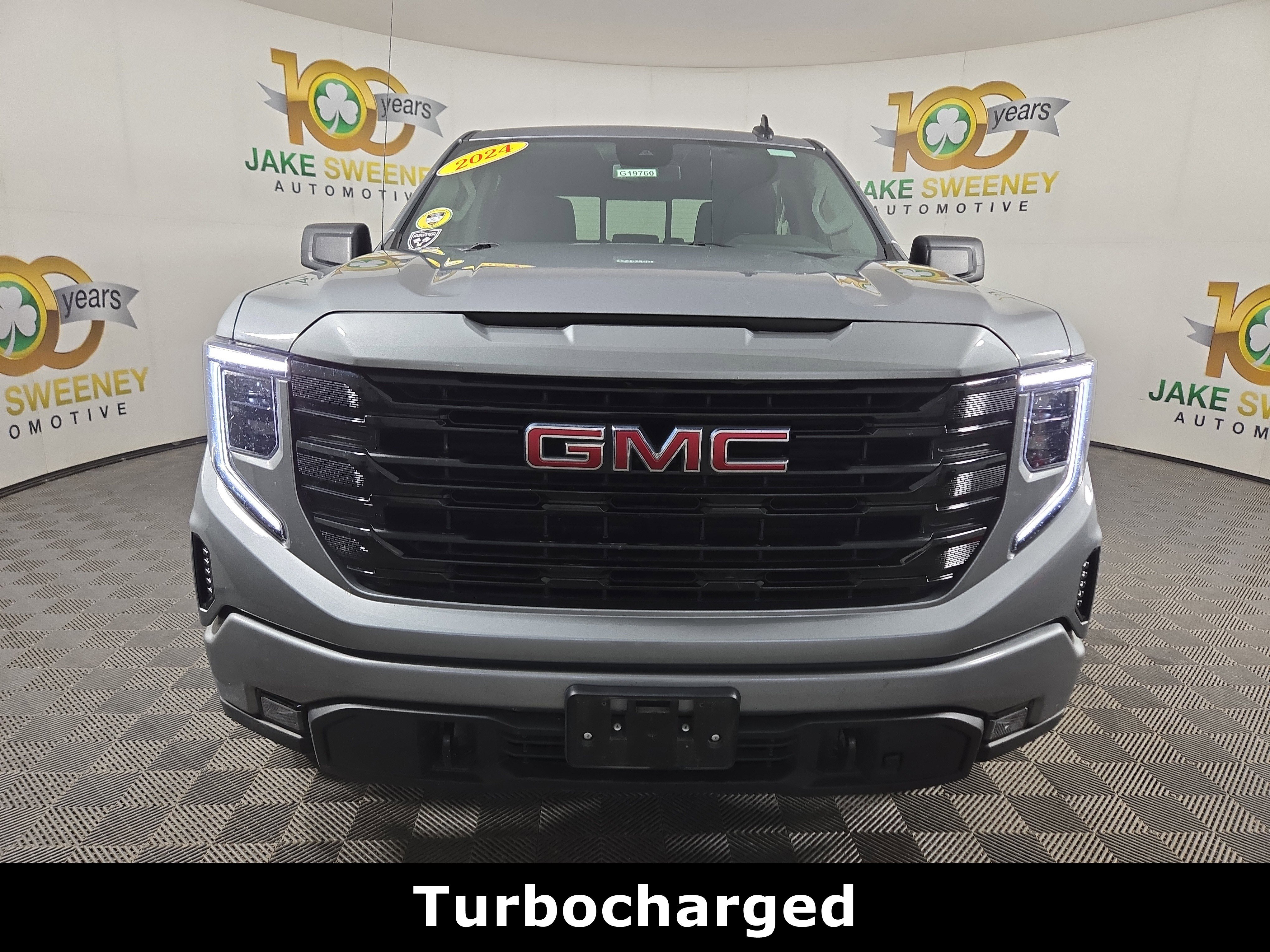Certified 2024 GMC Sierra 1500 Elevation w/ Preferred Package image 2