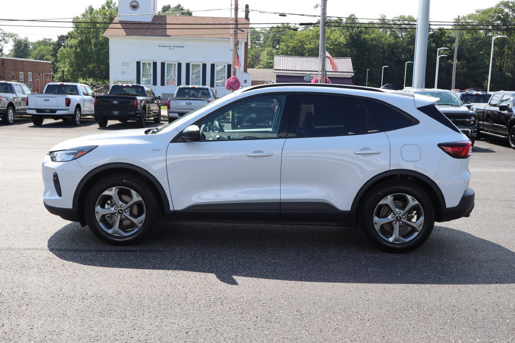 Used 2026 Ford Escape ST-Line FWD image 16