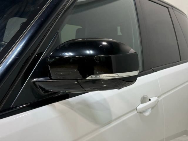 Used 2016 Land Rover Range Rover image 60
