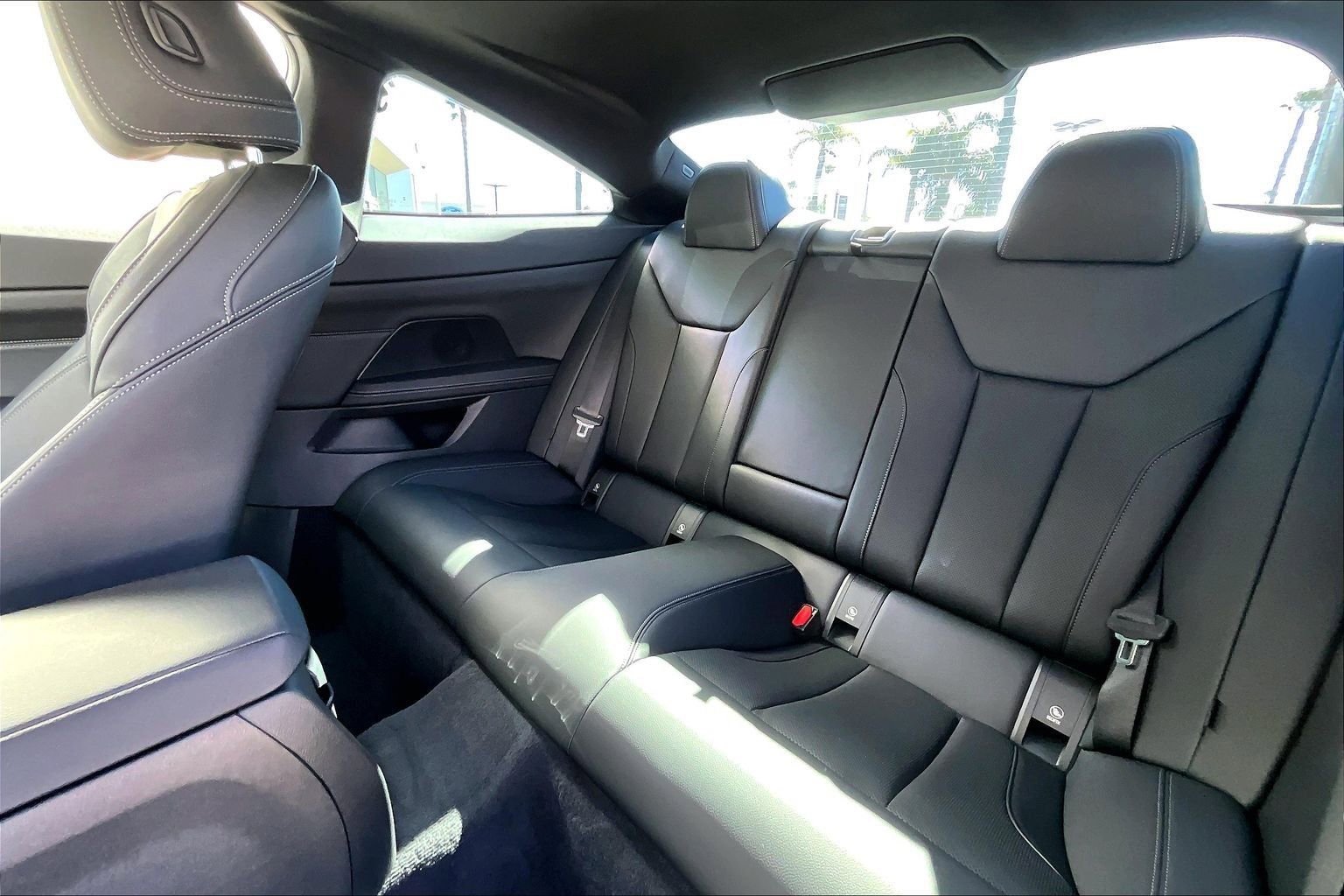 Used 2022 BMW 430i Coupe w/ Convenience Package image 26