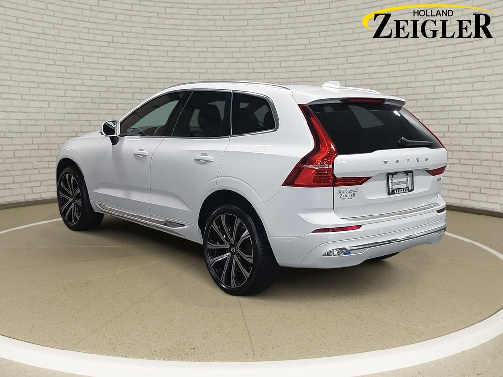 Used 2023 Volvo XC60 B6 Ultimate image 7