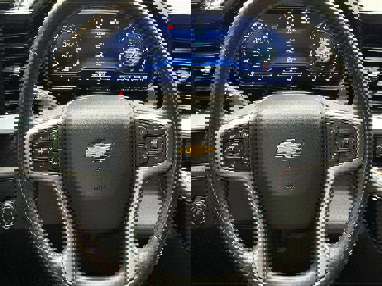 Used 2022 Chevrolet Silverado 1500 LT image 12