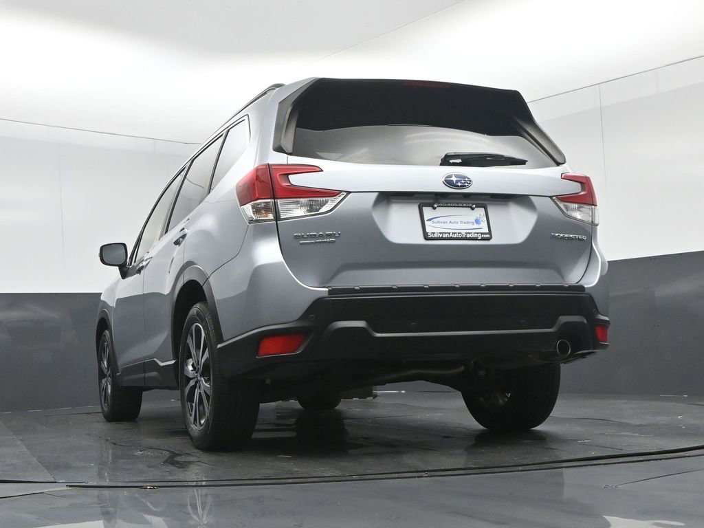 Used 2020 Subaru Forester Limited image 57