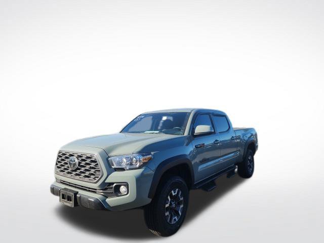 Certified 2022 Toyota Tacoma TRD Off-Road w/ Black Out Package (TMS) AWD/4WD image 4