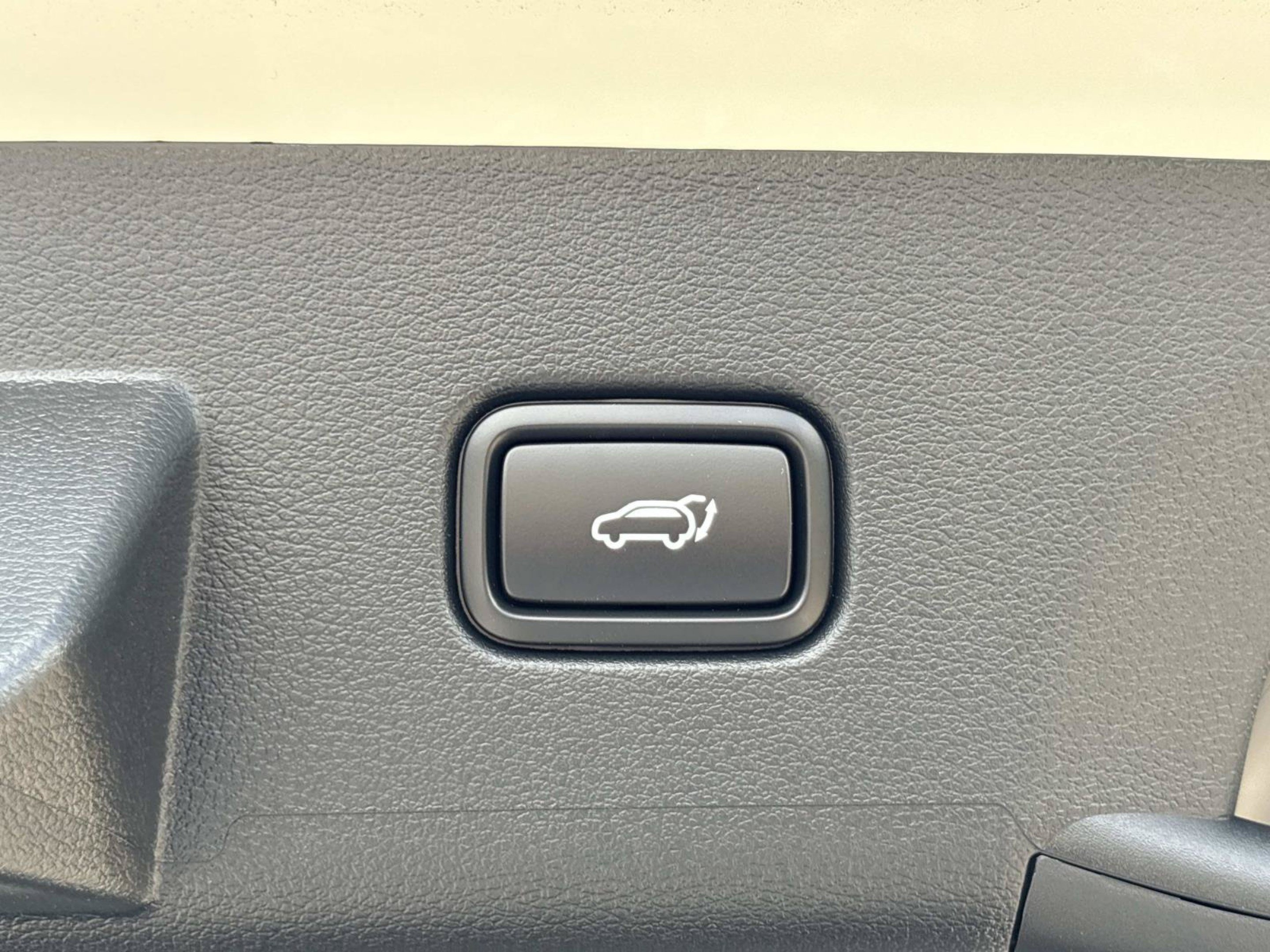 New 2027 Kia Sportage SX Prestige AWD/4WD image 13