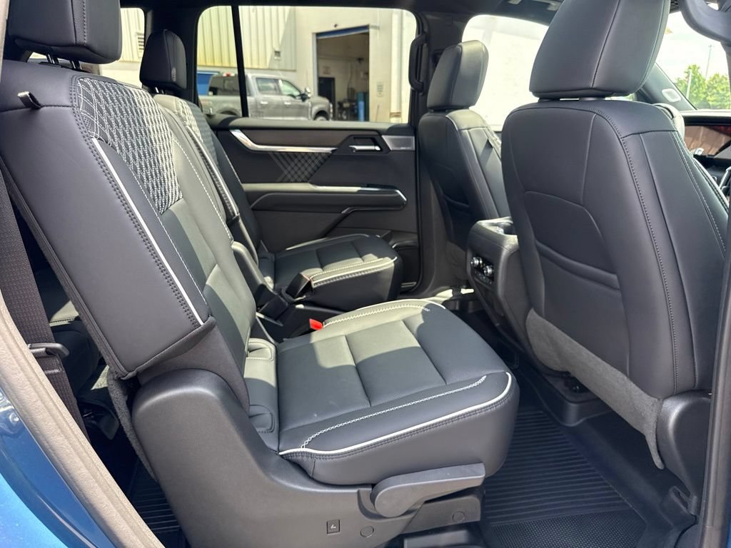 Used 2024 GMC Acadia Denali w/ Super Cruise Package AWD/4WD image 47