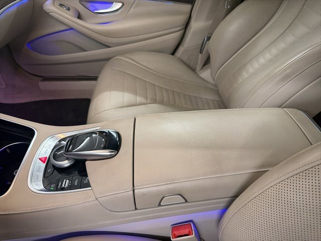 Used 2019 Mercedes-Benz S 560 4MATIC Sedan image 33