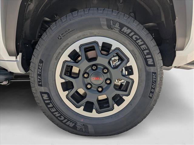 New 2025 Toyota 4Runner 4WD image 10