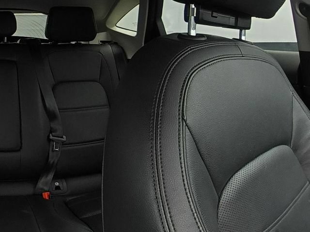 Used 2020 Jaguar E-PACE SE AWD/4WD image 31