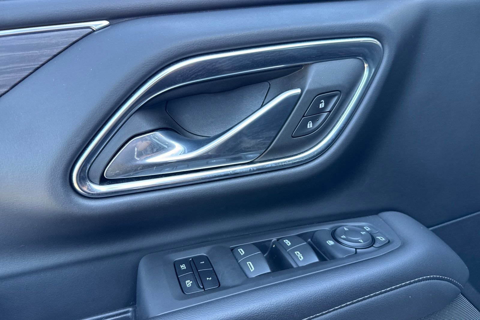 Used 2023 Chevrolet Tahoe Z71 image 10