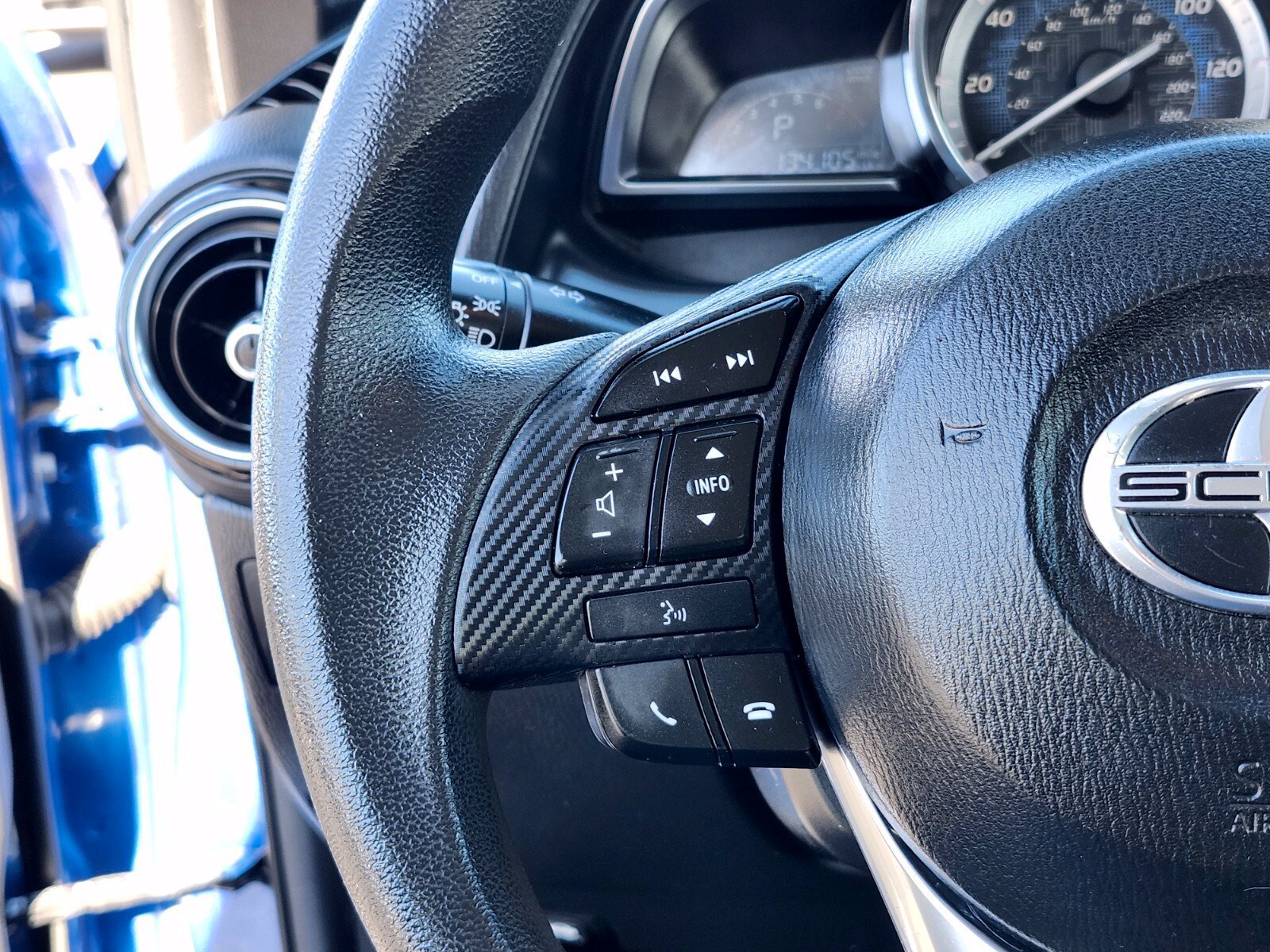 Used 2016 Scion iA FWD image 27