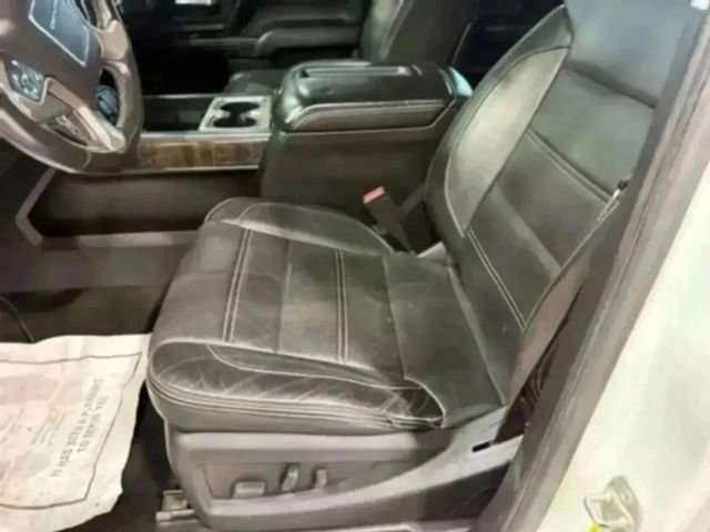 Used 2015 GMC Sierra 2500 Denali w/ Duramax Plus Package image 20