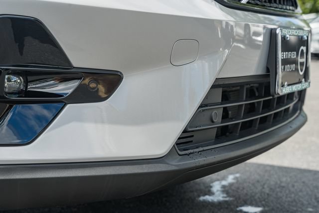 Certified 2023 Volvo XC40 B5 Ultimate w/ Protection Package Premier AWD/4WD image 17