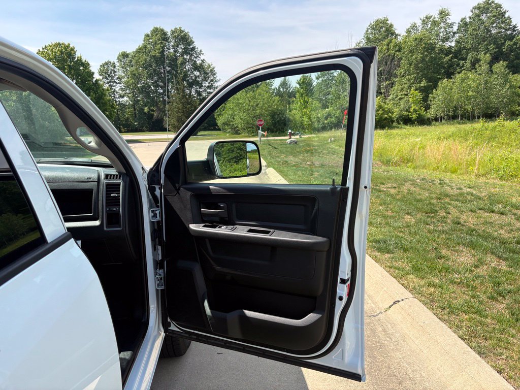 Used 2022 RAM 1500 Tradesman w/ Electronics Group AWD/4WD image 33