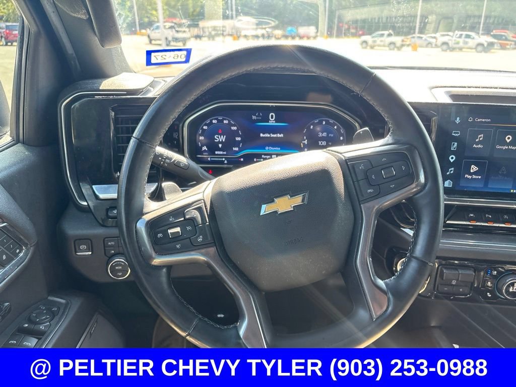 Used 2023 Chevrolet Silverado 1500 High Country w/ Technology Package AWD/4WD image 15