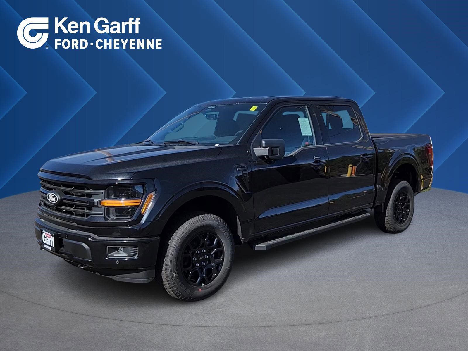 New 2025 Ford F150 XLT w/ Equipment Group 302A MID