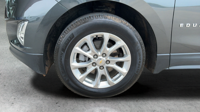 Used 2020 Chevrolet Equinox LT FWD image 25