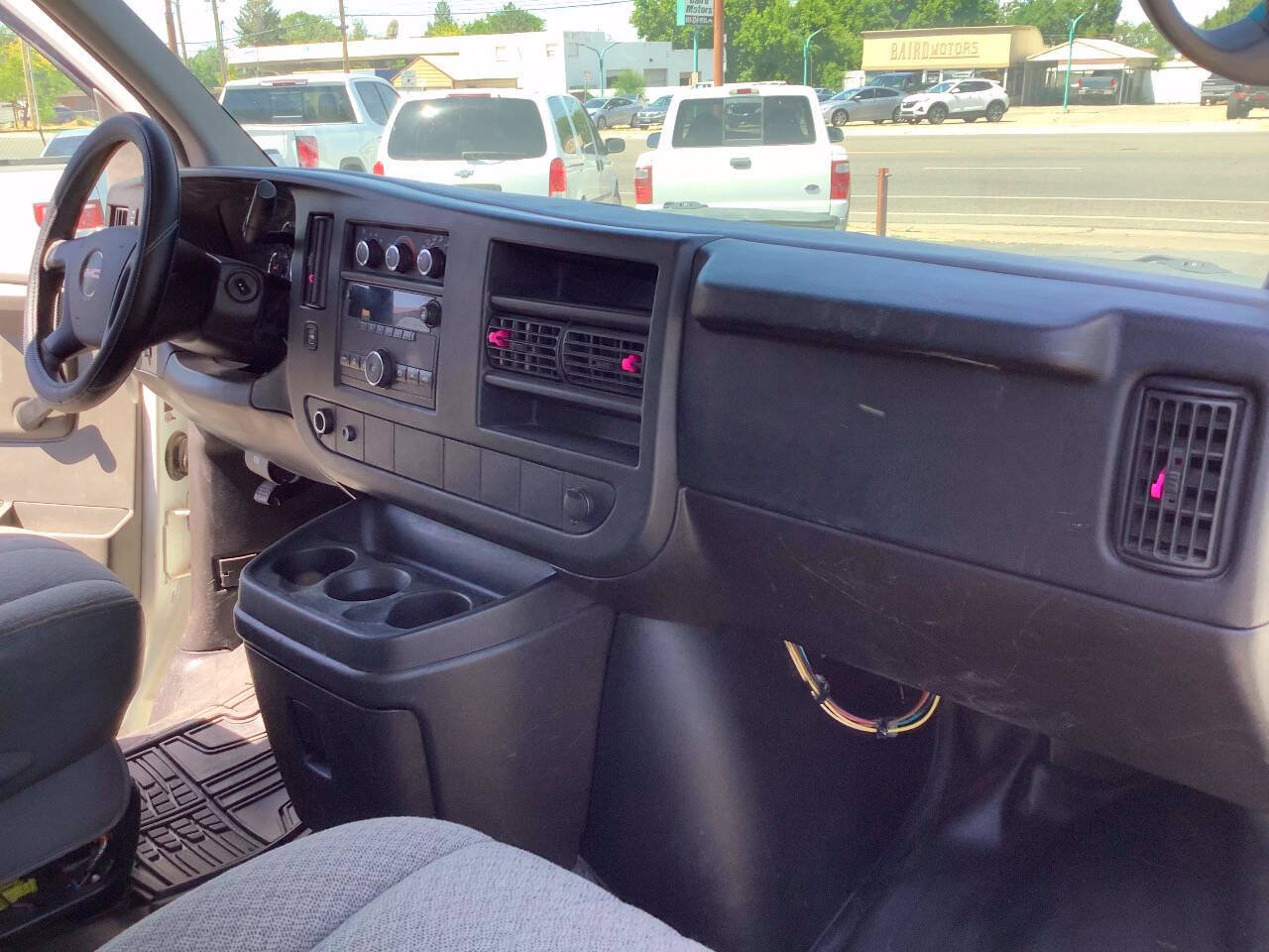 Used 2012 GMC Savana 2500 RWD image 34