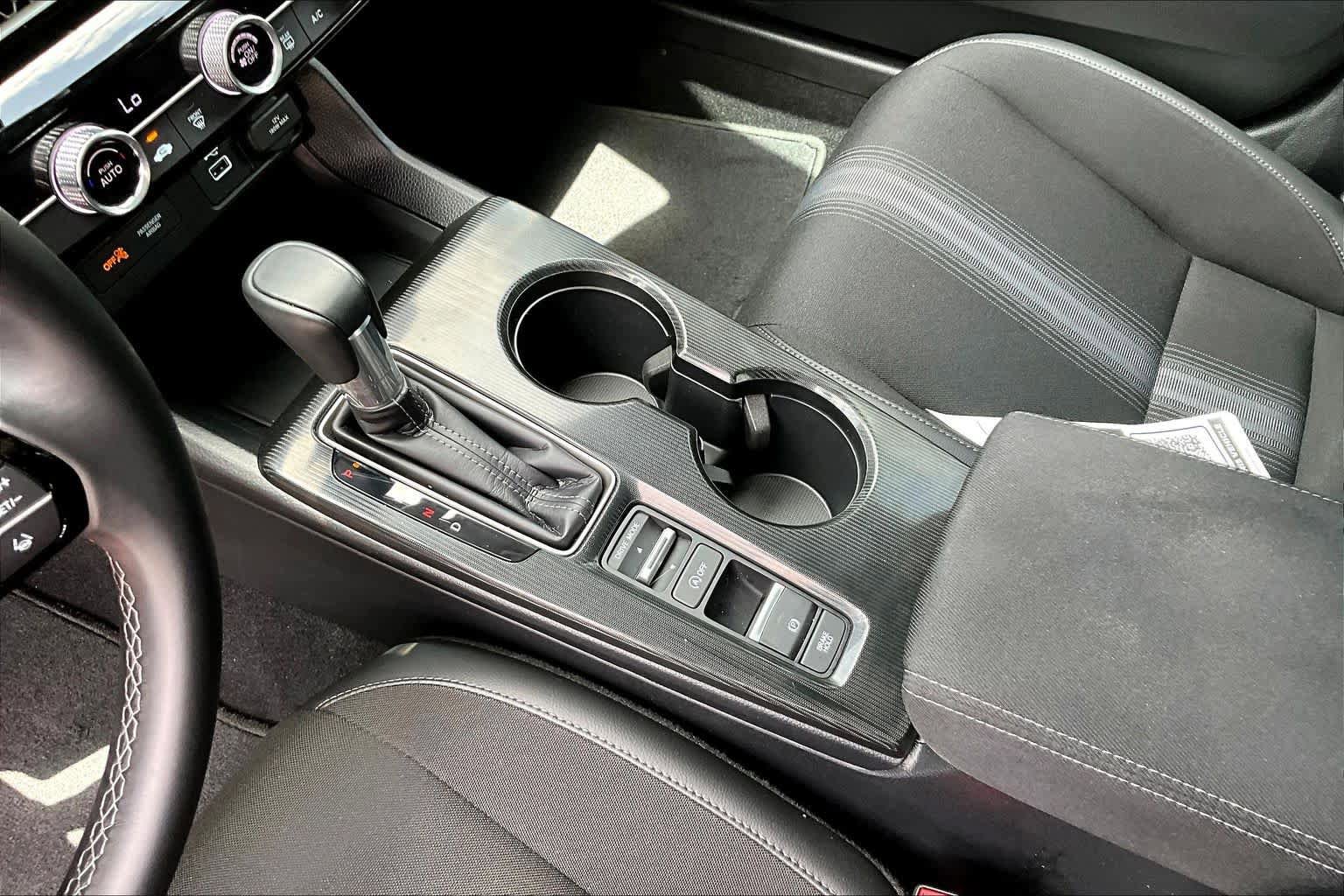 Used 2024 Honda Civic Sport image 17
