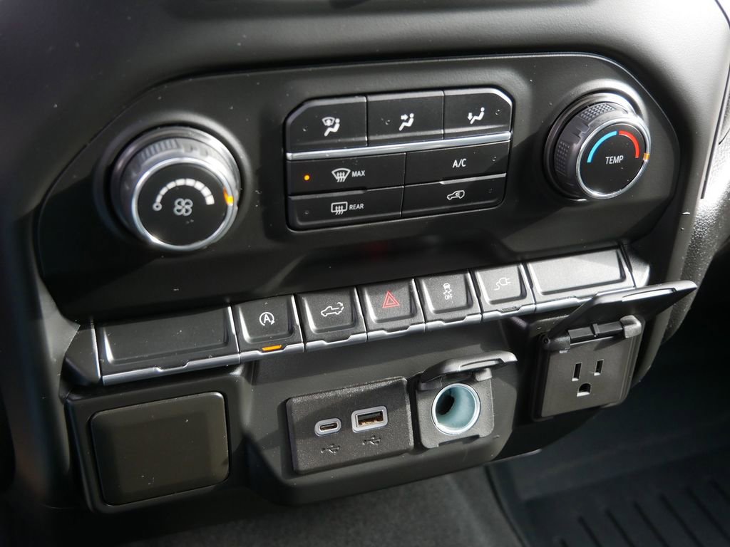 Used 2021 Chevrolet Silverado 1500 Custom image 21