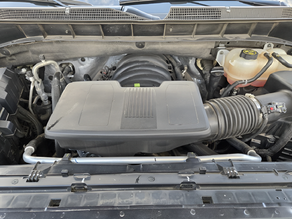 Used 2024 Chevrolet Silverado 1500 LT w/ Convenience Package II RWD image 29