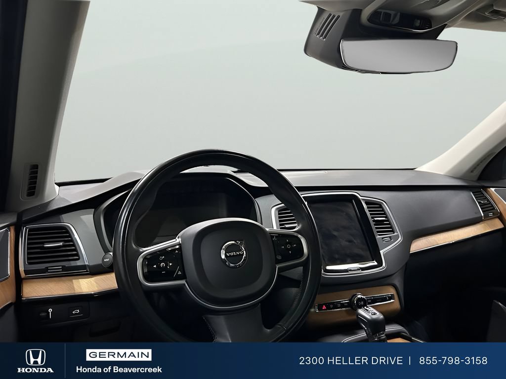 Used 2021 Volvo XC90 T6 Momentum w/ Climate Package AWD/4WD image 10