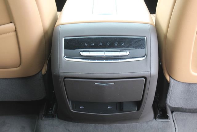 Used 2022 Cadillac Escalade Premium Luxury w/ LPO, Floor Liner Package AWD/4WD image 20