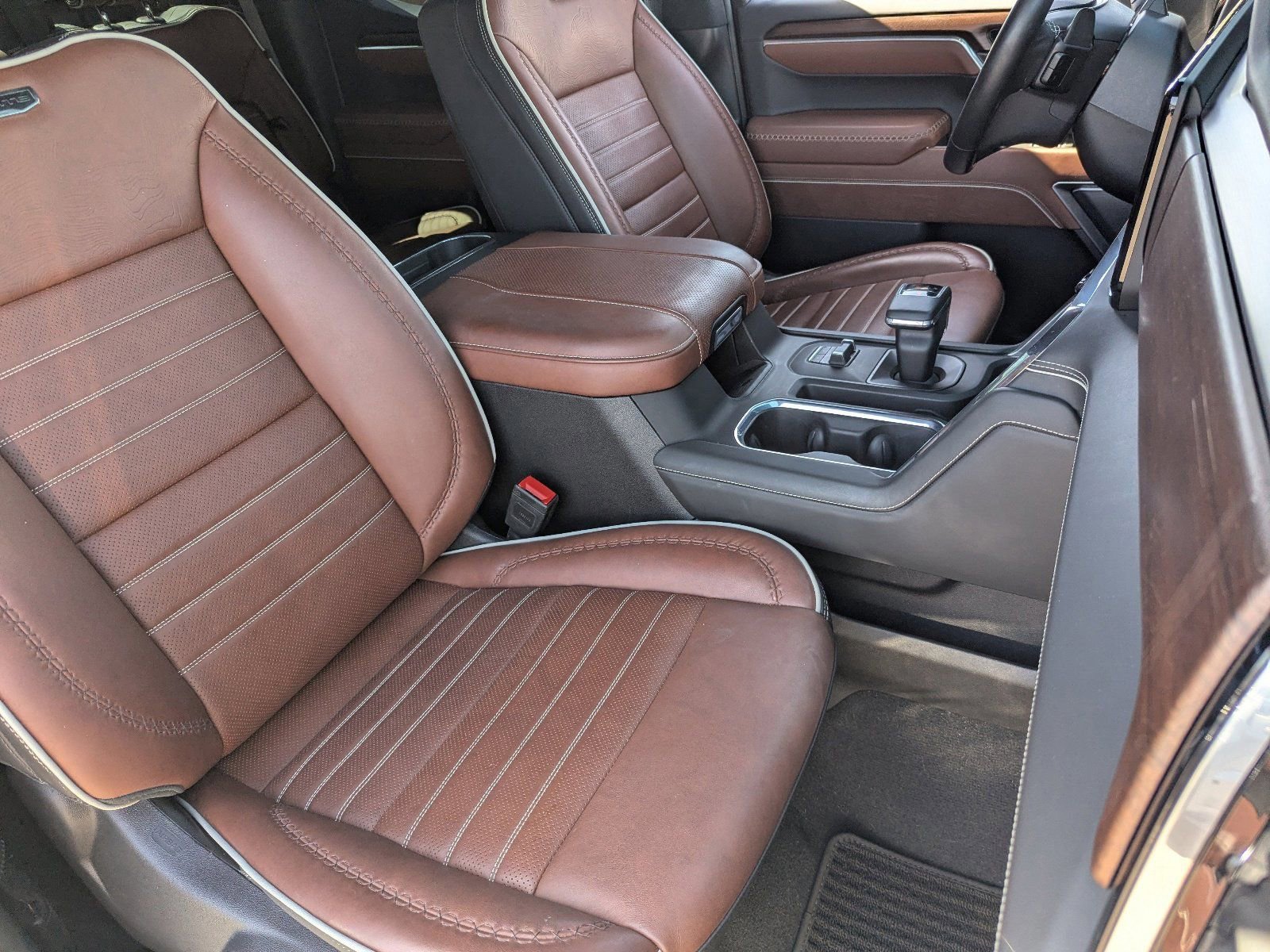 Used 2025 GMC Sierra 1500 Denali Ultimate AWD/4WD image 11
