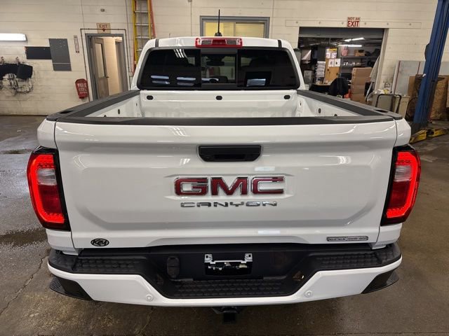 New 2026 GMC Canyon Elevation image 5