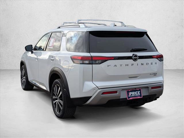 Used 2025 Nissan Pathfinder Platinum w/ Cargo Package image 7