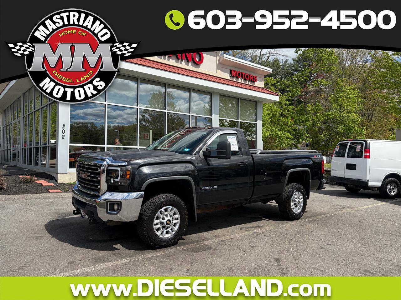Used 2015 GMC Sierra 2500 SLE w/ SLE Preferred Package AWD/4WD image 1