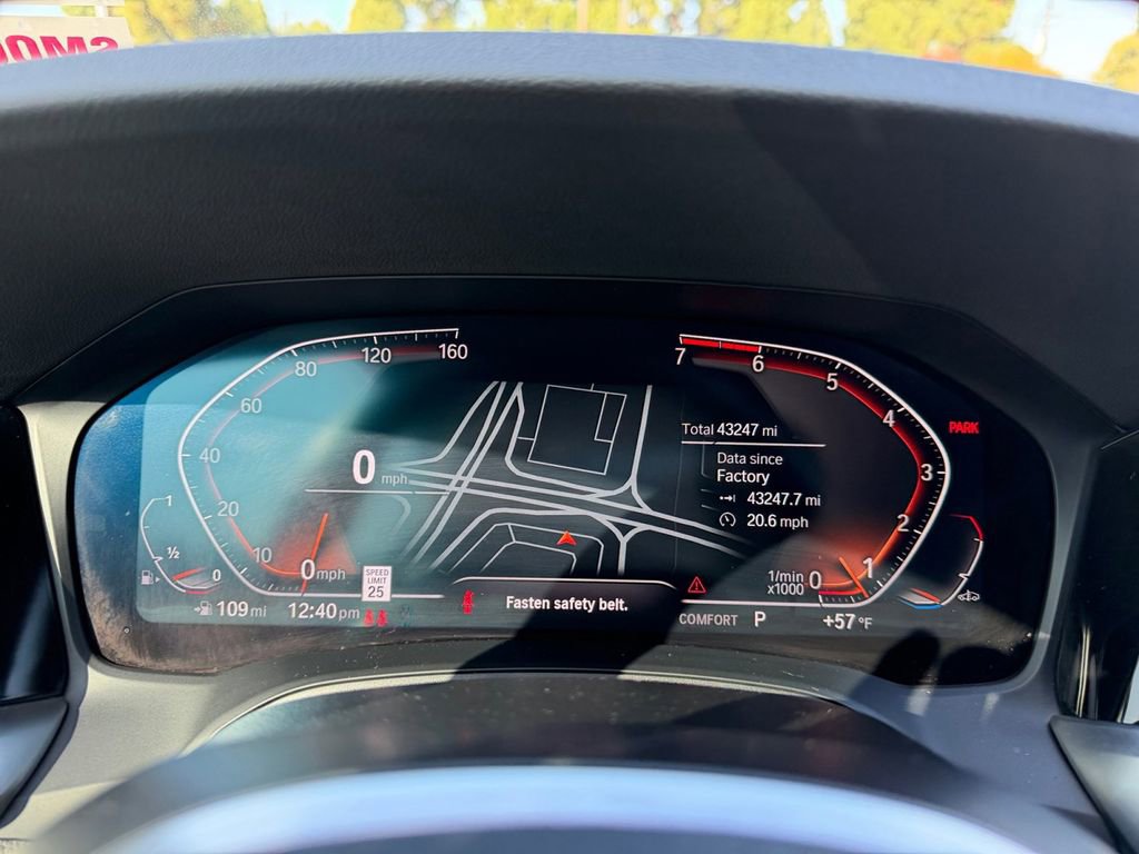 Used 2023 BMW 430i Coupe w/ M Sport Package image 19