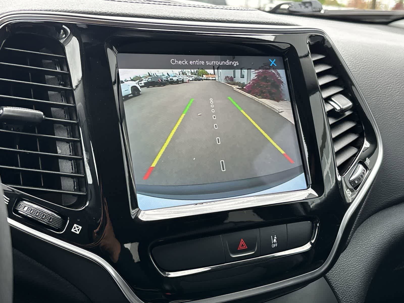 Certified 2022 Jeep Cherokee Limited AWD/4WD image 24