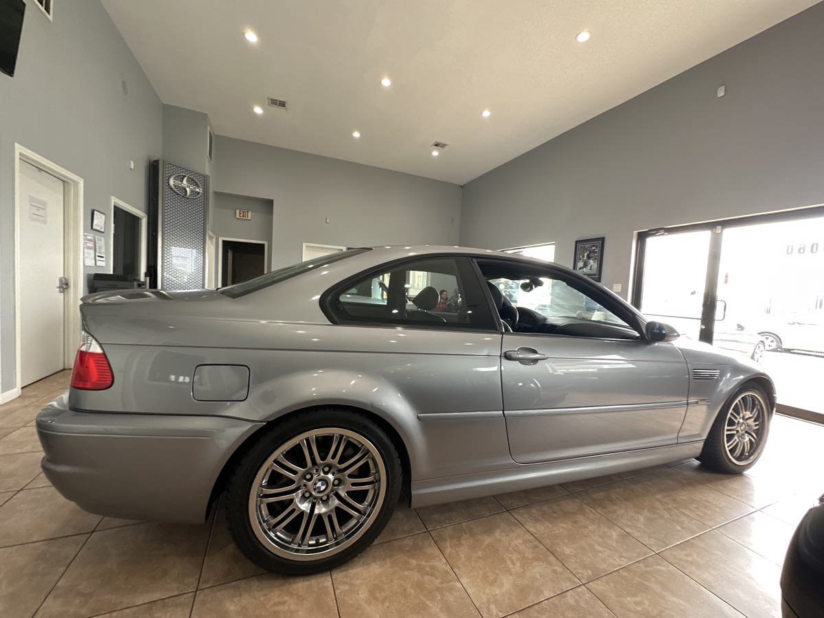 Used 2004 BMW M3 Coupe RWD image 6