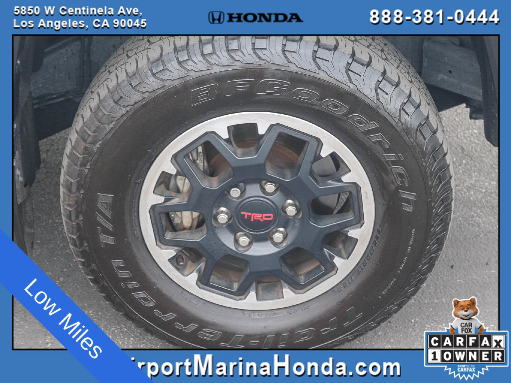Used 2024 Toyota Tacoma TRD Off-Road AWD/4WD image 15