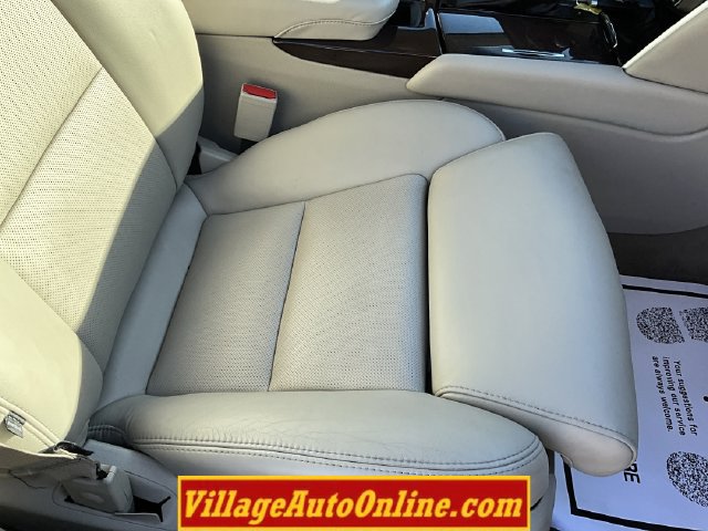 Used 2013 Cadillac XTS Premium AWD/4WD image 31