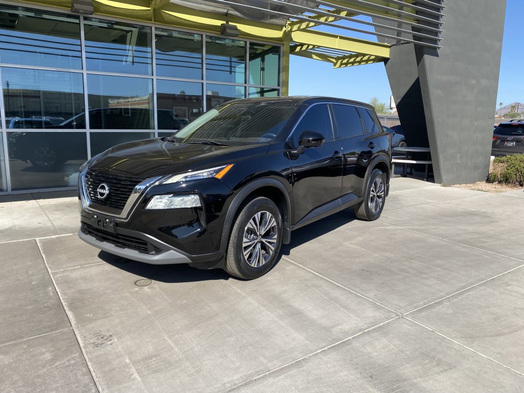 Used 2022 Nissan Rogue SV FWD image 1